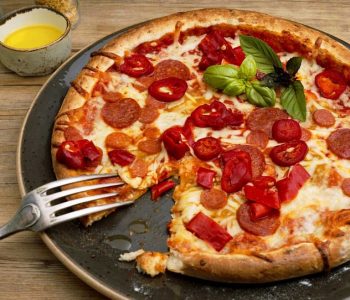 fast alle Speisen auch zum Mitnehmen Frisch zubereitet für Sie zur Abholung Genießen Sie Kostbarkeiten aus der Küche